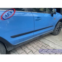 SUBARU XV KAPI ÇITASI OEM AKSESUAR PLASTİK SİYAH